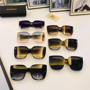 Burberry巴宝莉2023新款大方框太阳眼镜 Burberry巴宝莉2023新款大方框太阳眼镜